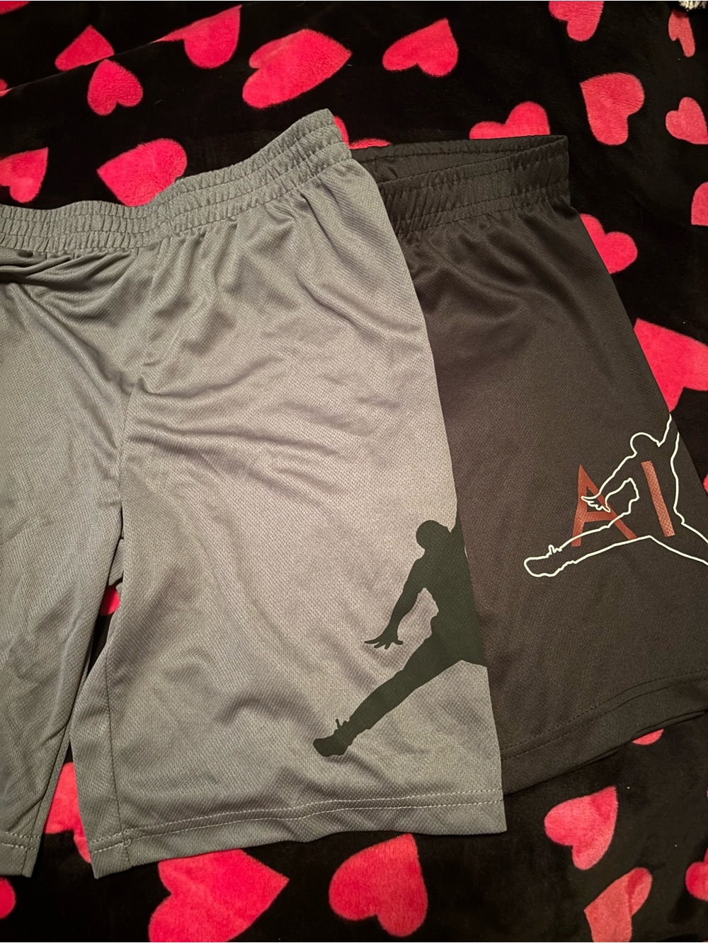 Air Jordan Boys Size LargeTwo-Tone Gray & Black Basketball Shorts A00403